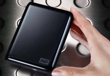 Внешний накопитель WD My Passport Essential стал меньше, «умнее» и лучше защищен